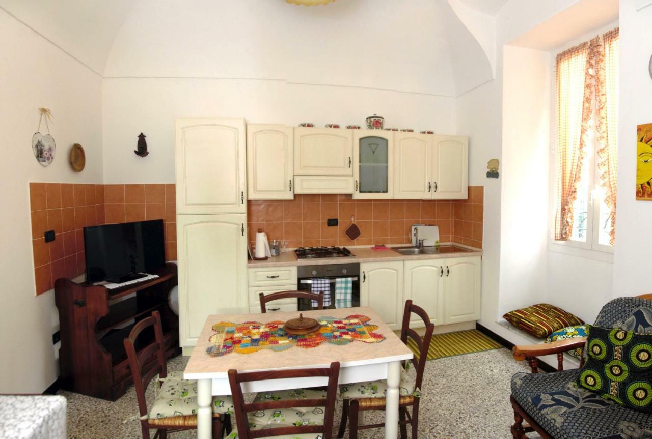 Ciassa Noeva Apartment Pieve di Teco Exterior photo